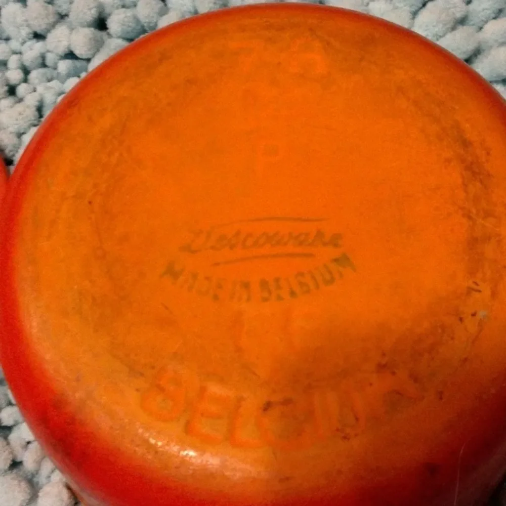 Vintage Descoware 5 Inch Sauce Pan. With Lid FE 14.